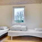 Ricus - 1-8km From The Sea By Interhome *